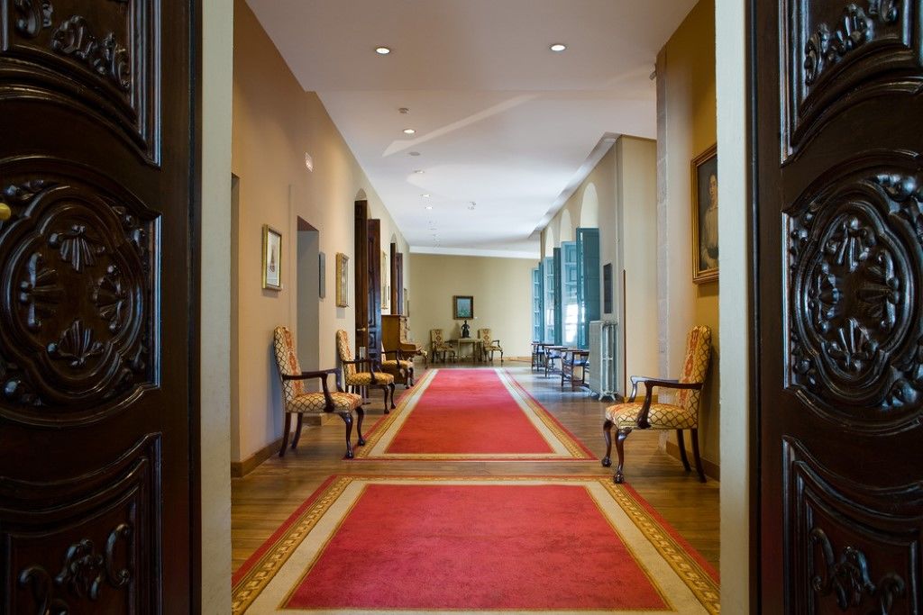 Palacio De Aviles Affiliated By Melia Kültér fotó Interior of the residence